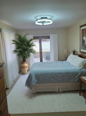 4 sovrum, skrivbord, strykjärn/strykbräda och gratis wi-fi