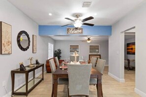 Dining - Private King Master Suite Near Hardrock Stadium (Miami)