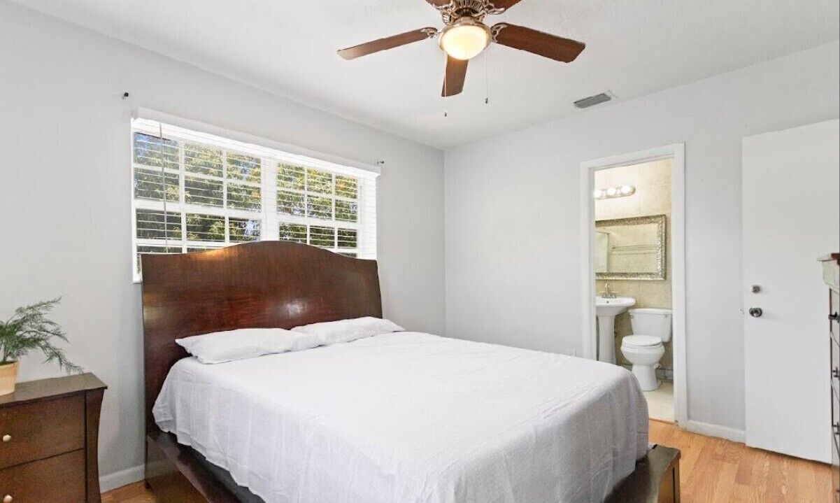 Silitysrauta/-lauta, internet, vuodevaatteet