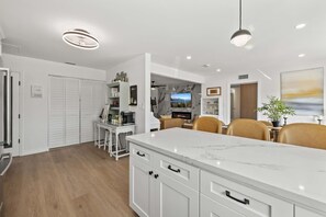 Interior - Hot Tub, Arcade, Ping Pong & Firepit | Chic Oasis (Simi Valley)