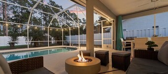 NEW Heated Pool Coffee Bar • Outdoor Oasis - Grill