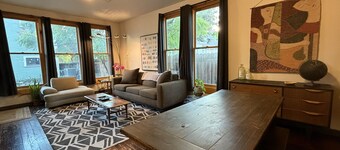 Casita close to downtown, riverwalk, and the Pearl