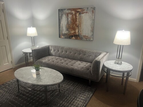 2br Albany Corporate Comfort