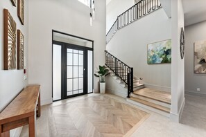 Interior - Amazing Kids Themed Bedrooms | Games Room |Theater Room | Golf Simulator Room | Golf Course Views (Kissimmee)