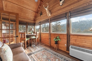 Fireplace - Cozy 2-Bedroom Cabin at Stonebridge Resort | Minutes to Silver Dollar City (Branson West)