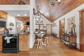 Interior - Cozy 2-Bedroom Cabin at Stonebridge Resort | Minutes to Silver Dollar City (Branson West)