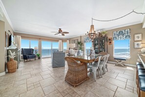 Dining - Admirals Quarters 1109 | Beachfront Views | Luxury Amenities | Heart of Orange Beach (Orange Beach)