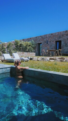 Private pool apartment PORTICCIO