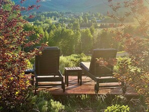 Terrace/patio - Canyon View Home on 5 Acres | Pickleball Court + Views (Hailey)