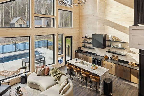 TV, fireplace - Pickleball~Heated Pool/Sauna~Pet~Firepit~Smokies (Pittman Center)