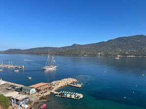 Marina - Luxurious waterfront T4 duplex - Sea view & Jacuzzi - 801 (Propriano)