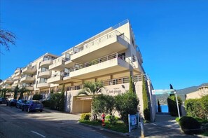 Exterior - Luxurious waterfront T4 duplex - Sea view & Jacuzzi - 801 (Propriano)