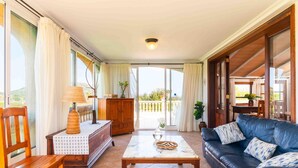Unclassified image, 5 of 48, button - Beautiful farm with pool and garden on the outskirts of sa Pobla. (Sa Pobla)