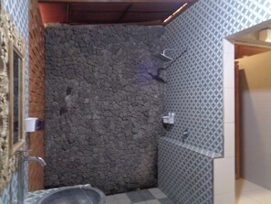 Double Room, Garden View | Bathroom - Puri Achyuta (Gianyar)