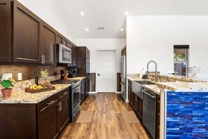 Fridge, microwave, oven, stovetop - 🏖️Private Luxury Home at Waikoloa Beach Resort | Pool, Outdoor TV, Sleeps 8 (Waikoloa)