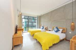 Meja, ruang kerja komputer riba, Wi-fi percuma 