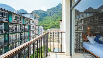 Comfort Double or Twin Room, Balcony, Mountain View | Property grounds