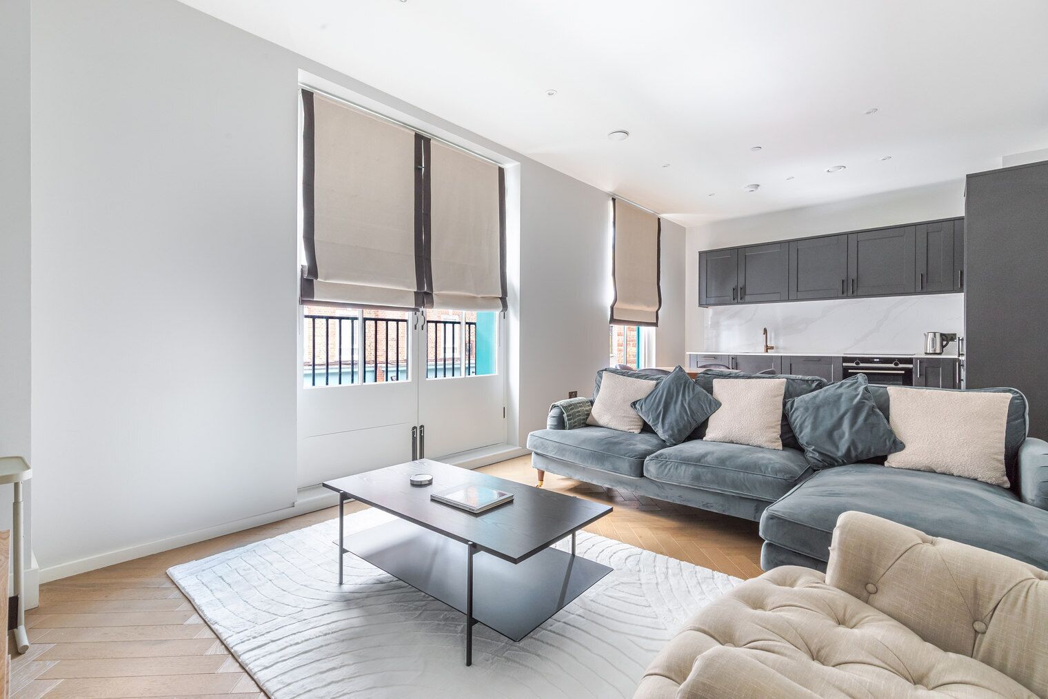 Télévision, chaîne hi-fi