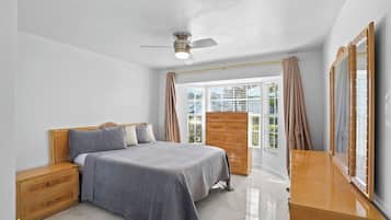 Iron/ironing board, travel crib, WiFi (free), bed sheets