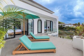 Terrace/patio - So Luxxe 3-bedroom villa in Canggu (Badung)