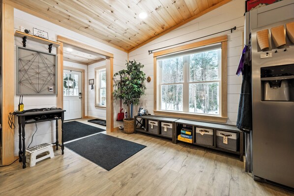 Interior - Hall Hideaway | Shared Waterfront Access (Rangeley)