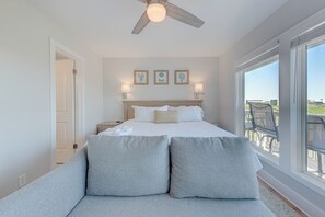 2 bedrooms, free WiFi, bed sheets - Shared Heated Pool, Boardwalk to the Beach (Port Aransas)