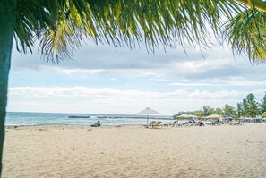 Beach - Sea View Room - Superior Panoramic No. 8 (Playa Juan Dolio)