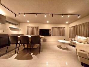 Villa, 3 Bedrooms, Non Smoking | Living area
