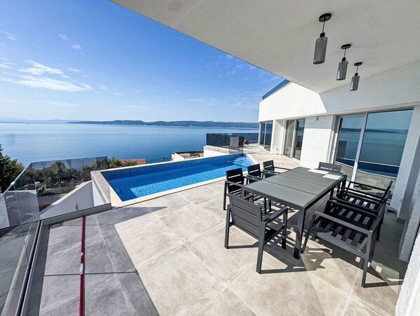 Pool Outdoor - Vacation home Sun by Interhome (Omiš)