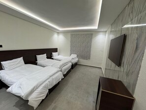 14 bedrooms, free WiFi, wheelchair access