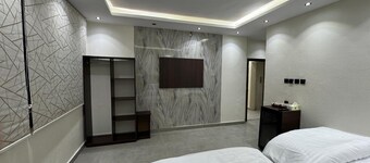 Ayah al Madina hotel and comport. KING ABDUL AZIZ ROAD. NEAR HARAM