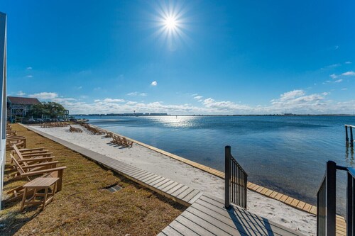 Waterfront Access Cabin | Private Hot tub + Yard