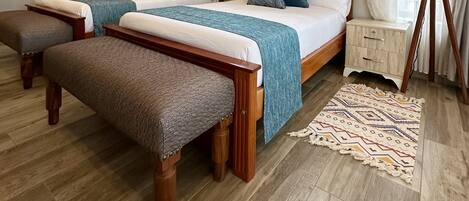 Iron/ironing board, WiFi, bed sheets