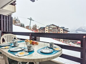 Outdoor dining - Hauts De Nendaz BK4 by Interhome (Nendaz)