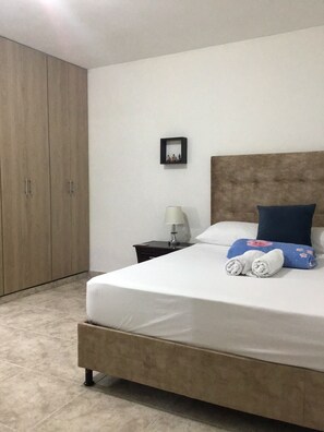 Room - Perfect location, comfort and tranquility in Buga Ideal for families or groups. (Guadalajara de Buga)
