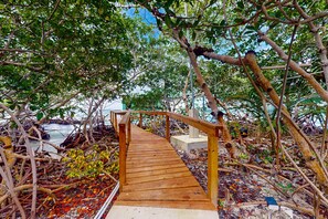 Property grounds - Rustic oceanfront cabin w/overwater kitchenette, sea views & private deck (Placencia)