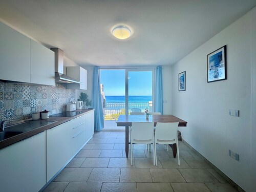 " Sea View Joy Collection "