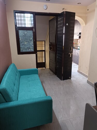 One bedroom apartment in heart of Delhi