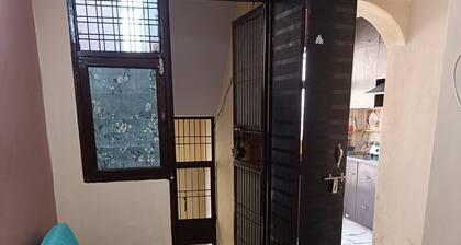 One bedroom apartment in heart of Delhi