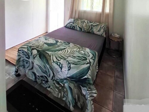 Golden Palms Rarotonga
A cosy, affordable apartment in town close to everything.