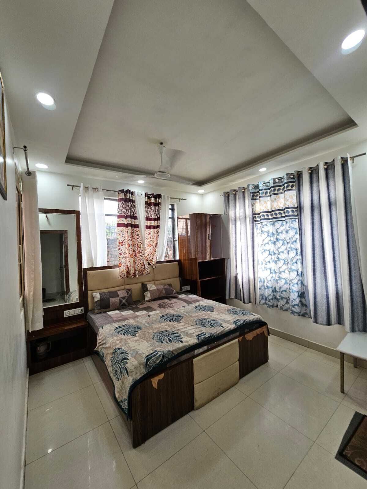 Deluxe Room | Rollaway beds, free WiFi, bed sheets