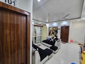 Interior - Jain Guest House (Mathura)