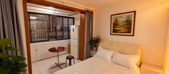 Shanghai Cozy flat can occupy 1-4persons near west nanjing rd&the bund&xintiandi
