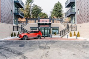 Exterior - Blueground | Chevy Chase, rooftop, nr Rock Creek Park (Chevy Chase)
