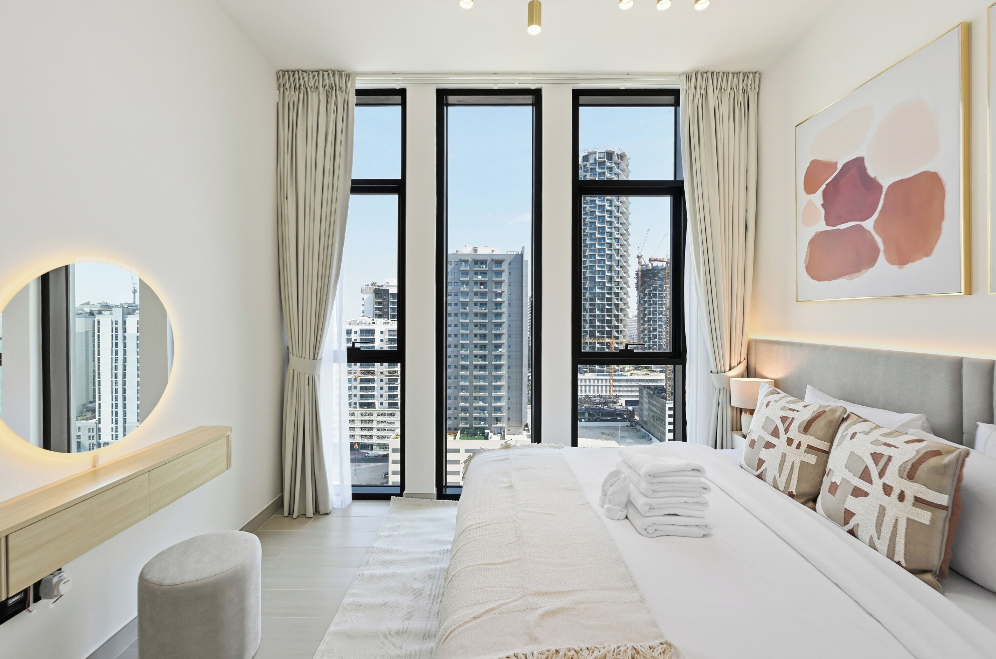 Fer et planche à repasser, Wi-Fi, literie fournie