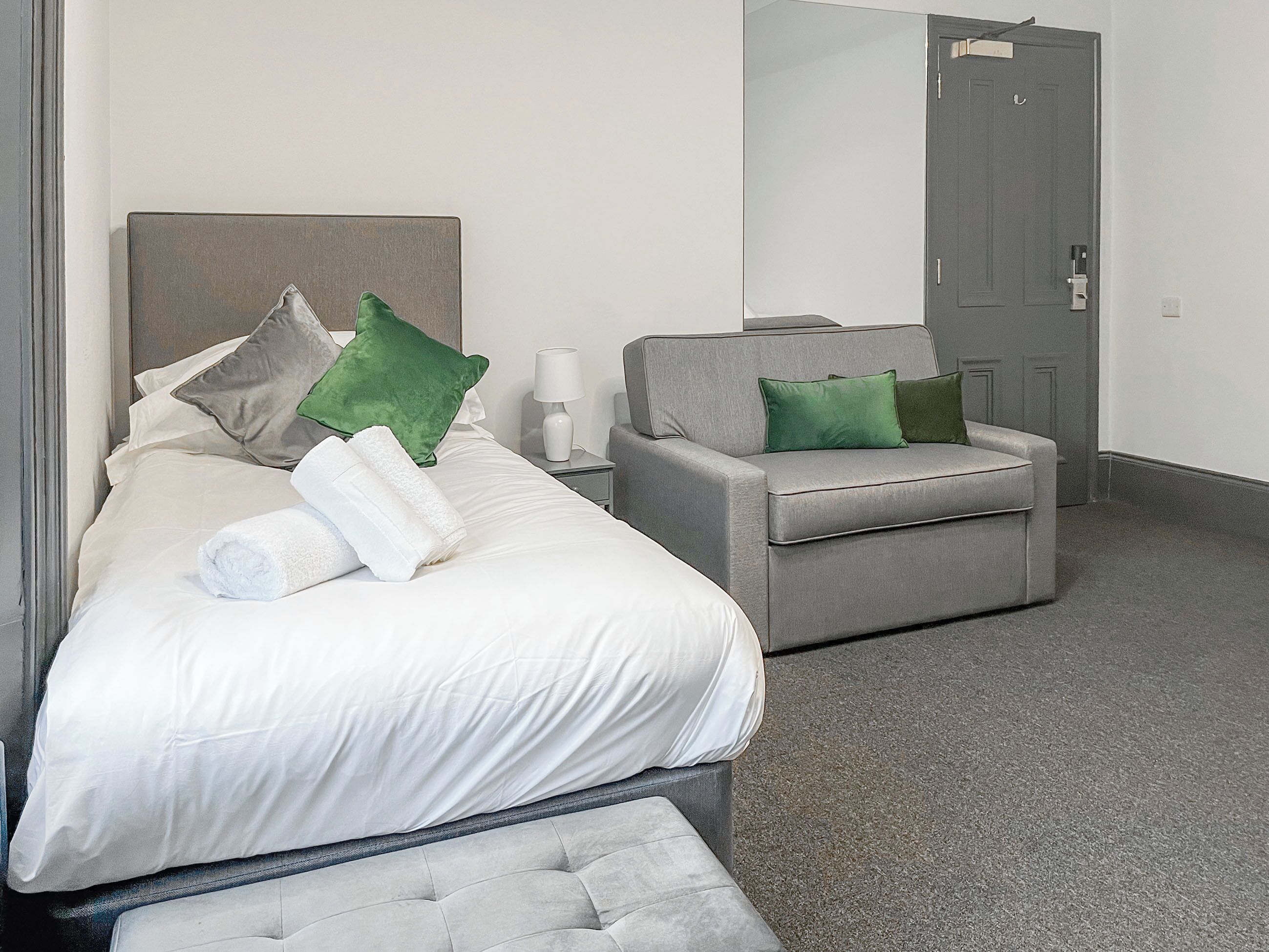 5 bedrooms, free WiFi