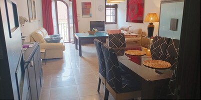 Apartment Sierra Ronda Centro, on the main street and very close to the Tagus!