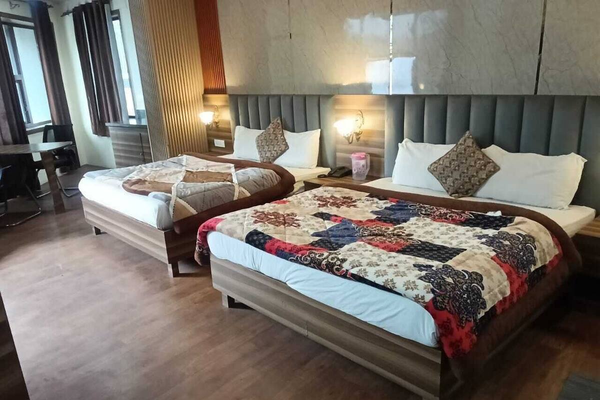 Family Room | Rollaway beds, free WiFi, bed sheets