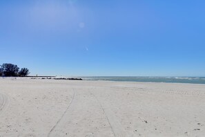 Nära stranden