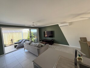 Living area - Your modern escape in Glenvale (Glenvale)